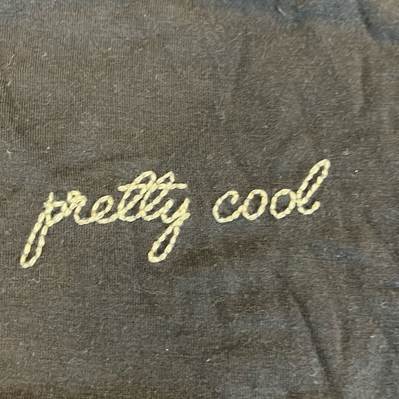 American Eagle, soft and sexy dark gray T-shirt with embroidered words size sm - Picture 3 of 3